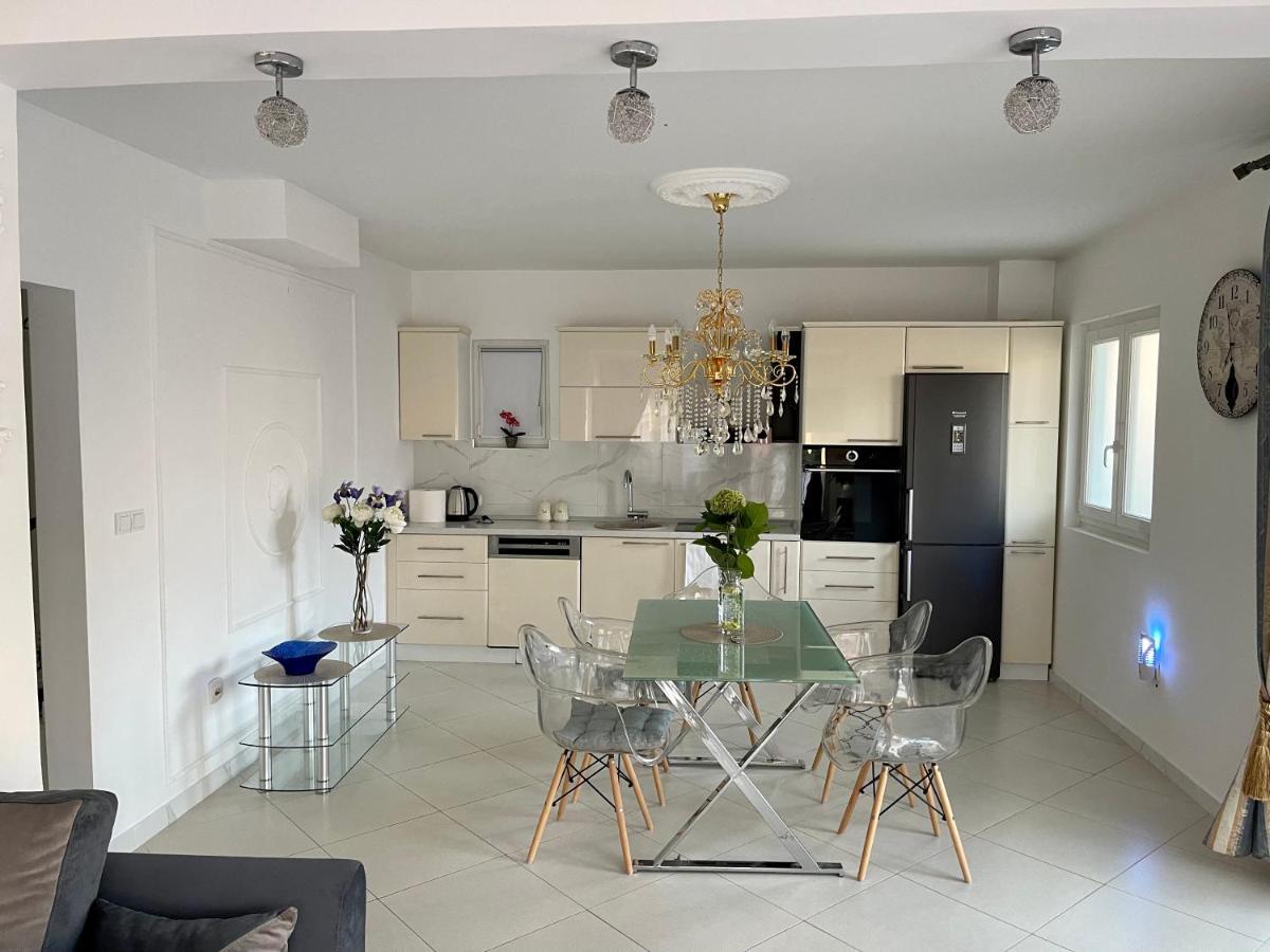 Apartmani Cirovic Luxury Herceg Novi Kültér fotó