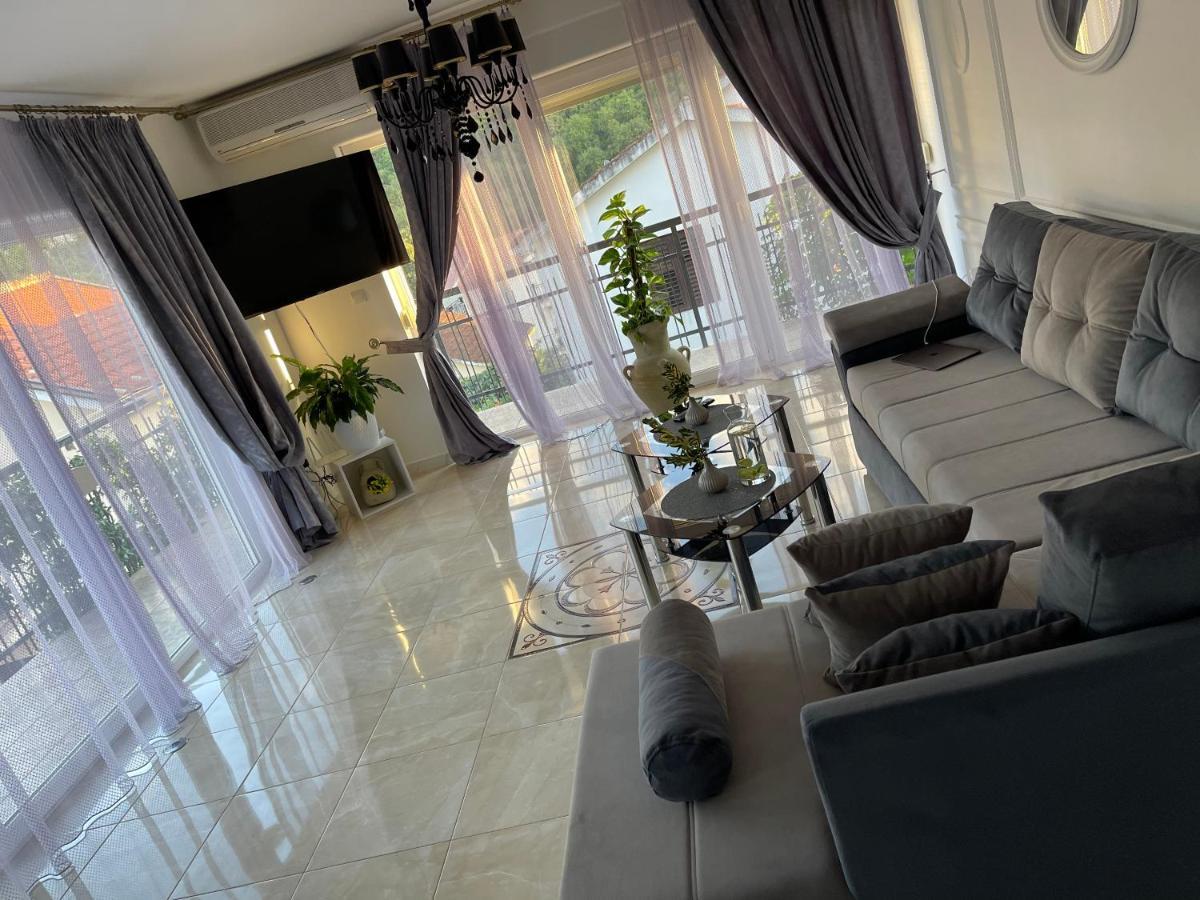 Apartmani Cirovic Luxury Herceg Novi Kültér fotó