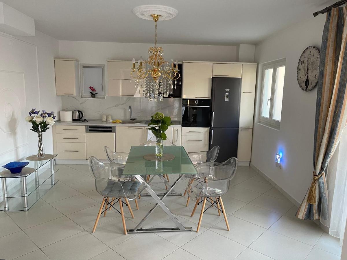 Apartmani Cirovic Luxury Herceg Novi Kültér fotó
