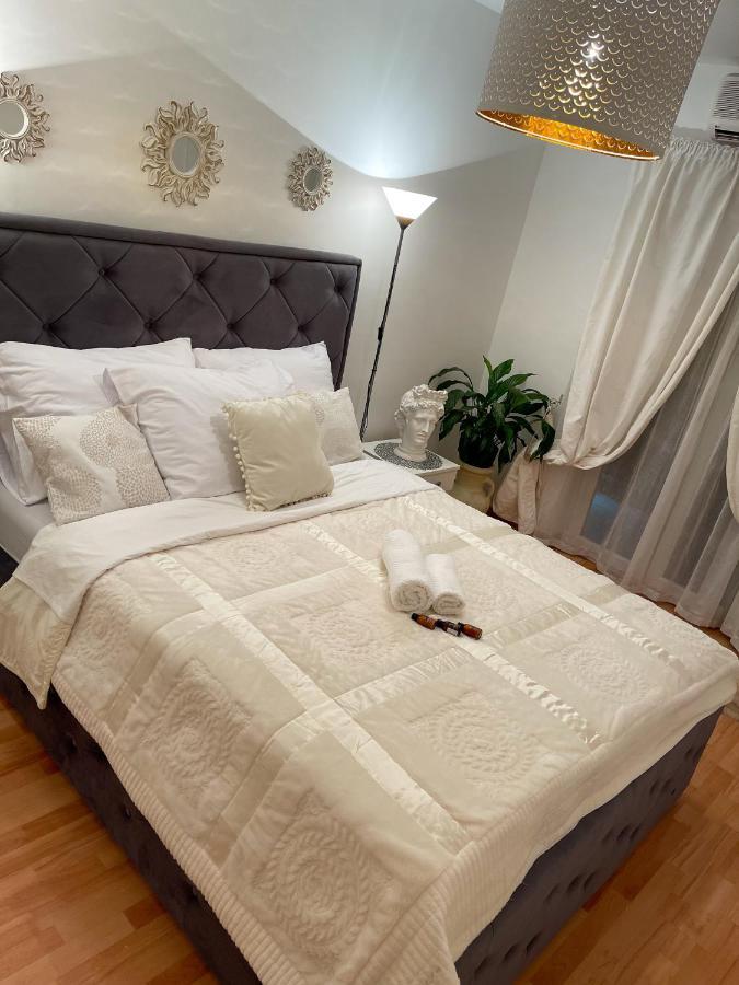 Apartmani Cirovic Luxury Herceg Novi Kültér fotó
