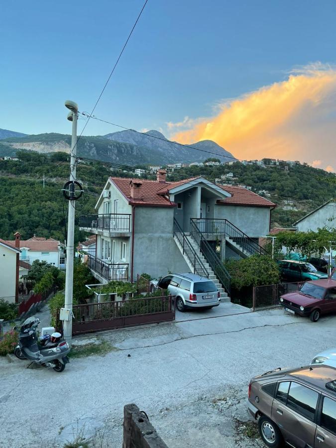 Apartmani Cirovic Luxury Herceg Novi Kültér fotó