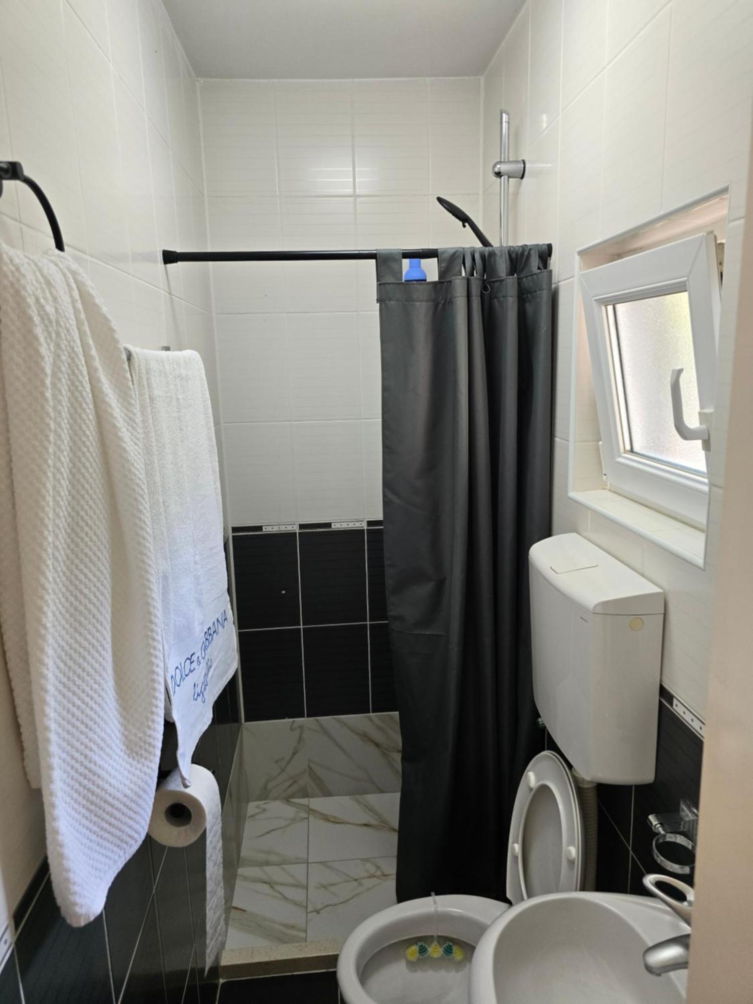 Apartmani Cirovic Luxury Herceg Novi Kültér fotó
